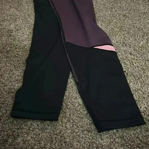 ZYIA Purple Leggings With Black - Picture 4 of 4